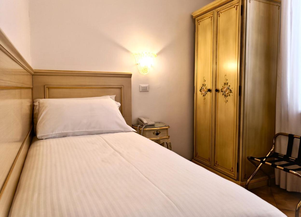 Hotel Guerrini Βενετία Εξωτερικό φωτογραφία